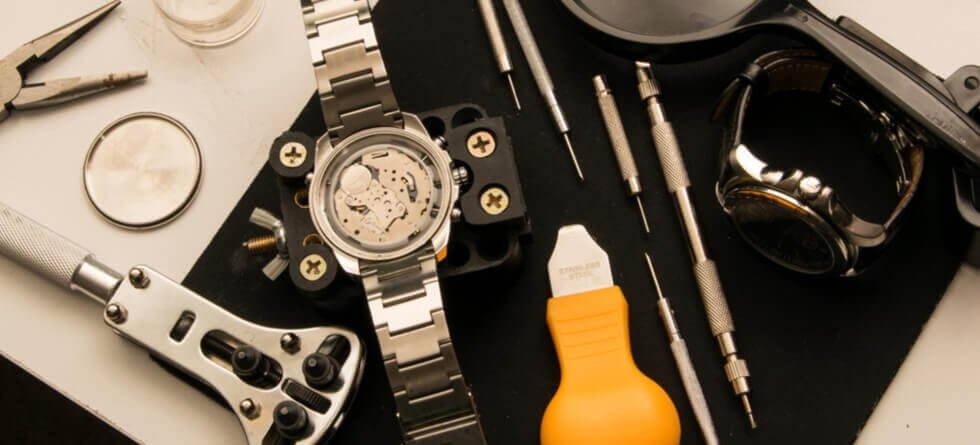 Does Walmart sell watch repair kits
