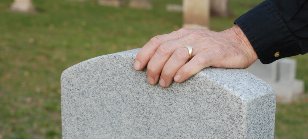 How Soon Should You Date After Your Spouse Dies?