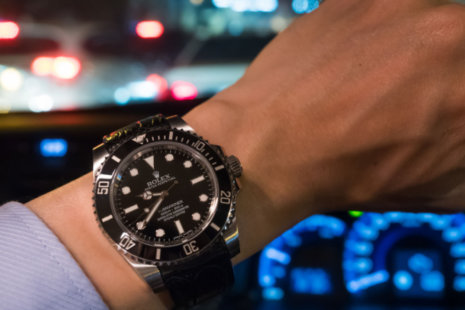 Why Does My Rolex Stop At Night?